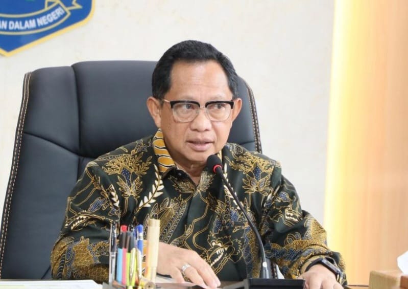 Mendagri Tito Karnavian :  ASN Eselon I Hingga Camat-Lurah Tak Ikut Skema WFH Sekali Seminggu