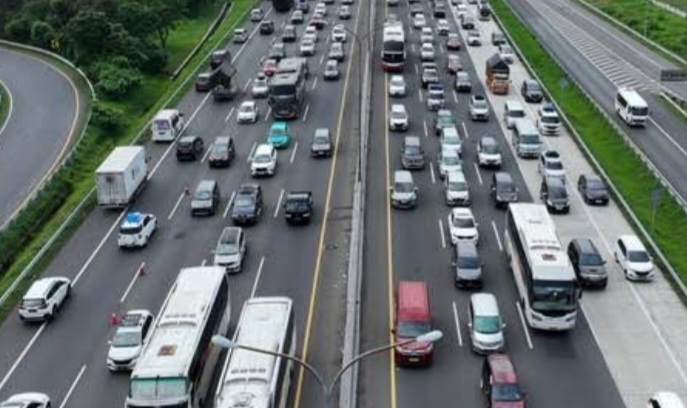 785  Personil  Polres Karawang  Siap Hadapi Puncak Arus Balik Selasa Malam Ini