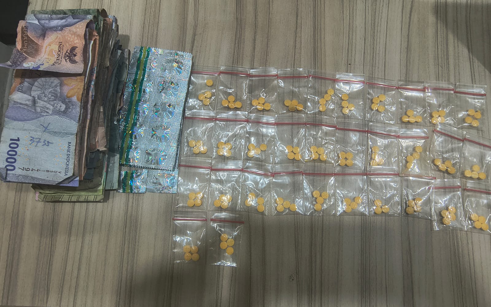 Lagi Lagi Polres Karawang Ringkus Pengedar  OKT Di Intercange Kalihurip Cikampek