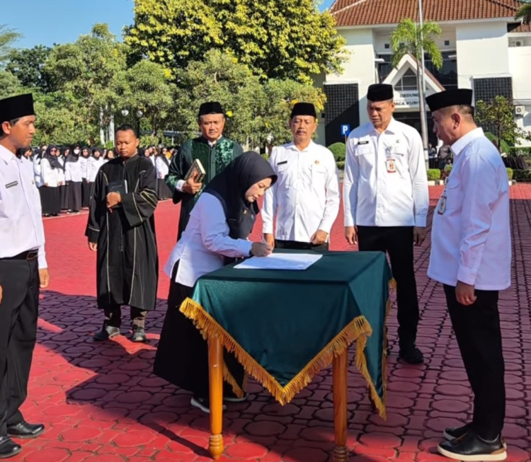 Bupati Aep Tegas Ultimatum Larang 199 Kepsek Lakukan Pungli dan Mainkan Dana BOS