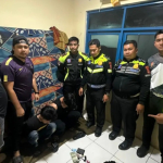 Terjaring Razia Lantas Dua Pemuda Ditangkap Bawa Sabu Puluhan Paket Dibunderan Ciplaz Karawang