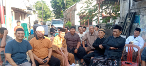 Dua Hari Berturut-turut Warga Berduka, Kades Telukjambe Uji Tunjukkan Kepedulian Tanpa Henti