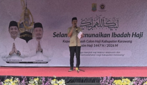 Bupati Karawang Aep Syaepuloh Lepas 444 Jemaah Haji Gelombang 2 Kloter 9 JKS