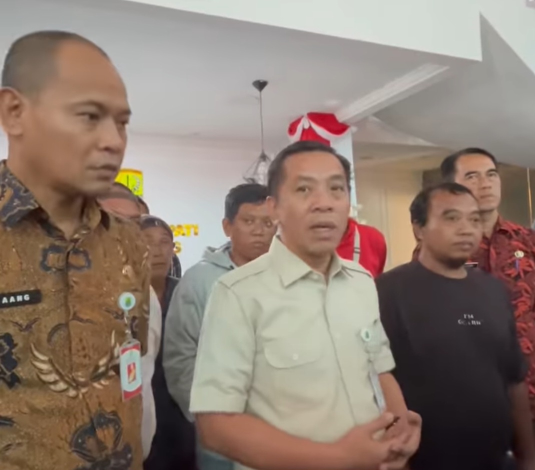 Bupati Karawang Selamatkan  8 Warga Rengasdengklok Korban Perbudakan di OKI Sumsel