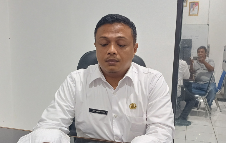 Irigasi Leuweung Seureuh Diduga Tercemar Limbah DLHK Karawang Minta Masyarakat Tunda  Konsumsi Ikan Mati