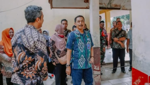 Intruksi Bupati, Kadisdikbud Wawan Setiawan Tinjau dan Segera Perbaiki Gedung  Ambruk SDN  Cicinde Utara  II