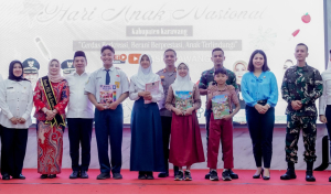 Jawab Keresahan Soal LKS Mahal, Bupati Aep Gratiskan Modul Siswa SD-SMP di Karawang