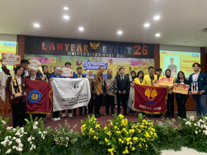 FH UNSIKA Sabet Juara I Lomba Hukum Debat Lawyer Award UNAS Jakarta