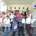 Didampingi Warga, Ustadz H. Ujang Yusup Hadi, S.Ag Resmi Daftar Bacalon BPD Telukjambe