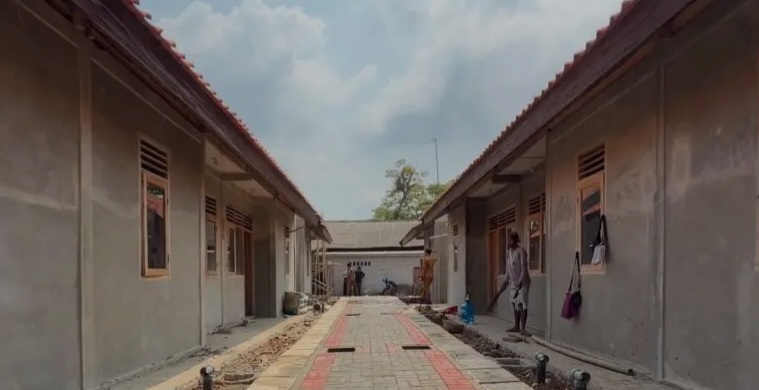 Bupati Karawang Hibahkan 426 Meter Tanah Dibangun Untuk Komplek Lansia di Bayur Kidul Cilamaya Kulon