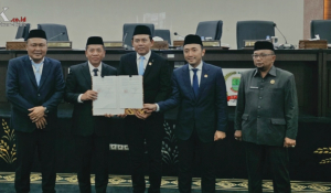 DPRD Karawang Setujui  Perubahan  KUA PPAS  Tahun 2026 dan Tata Kelola BUMD