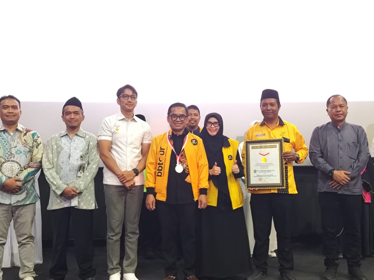 Milad Ke 12 BB Tour & Travel  Ine Mulyati  Edukasi  Jamaah Umrah Melalui Film Sebelum Berangkat Ke Tanah Suci